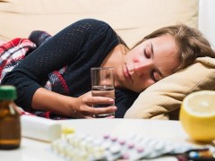 非經(jīng)期出血是怎么回事？哪些人容易得子宮內(nèi)膜癌？