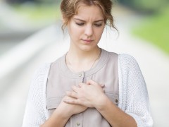 女性性欲強有什么特征？女性提高性欲吃什么食物？