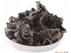 黑木耳的功效與作用，黑木耳的圖片，黑木耳用法及注意事項